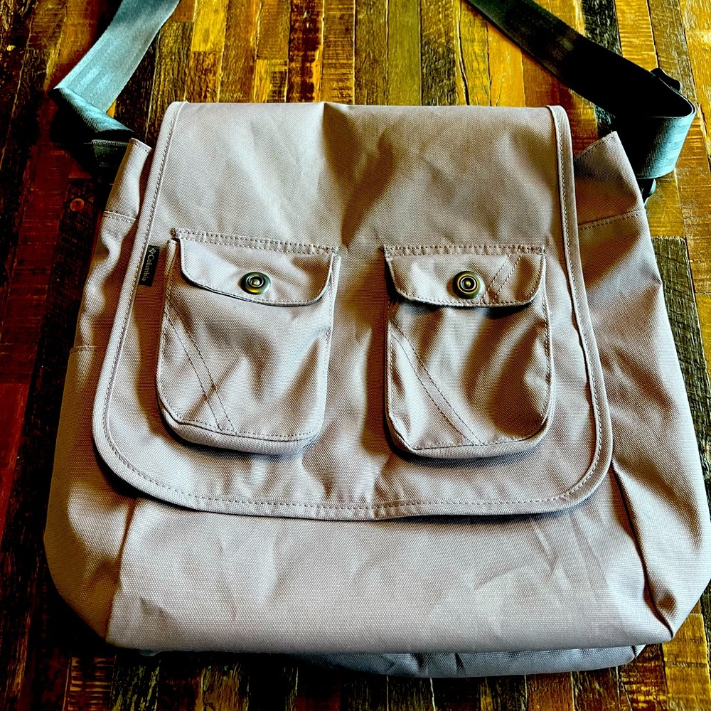 Columbia cyber messenger bag dusty lavender